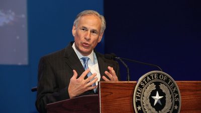https://commons.wikimedia.org/wiki/File:Greg_Abbott,_Governor_of_Texas_(26279225765).jpg